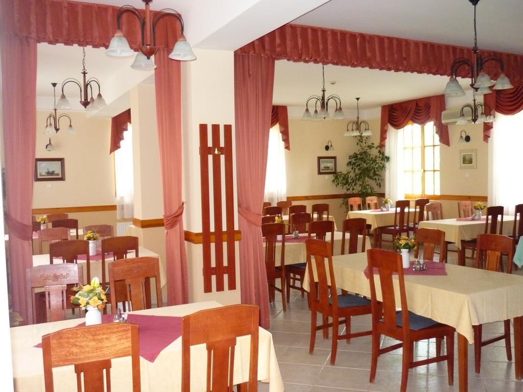 Balázspuszta Adam Tanya Fogado酒店 外观 照片